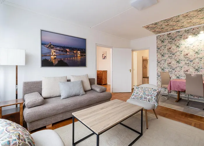 Danubia Apartment